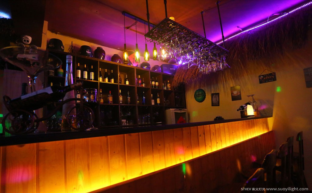 重庆小酒吧灯光设计方案